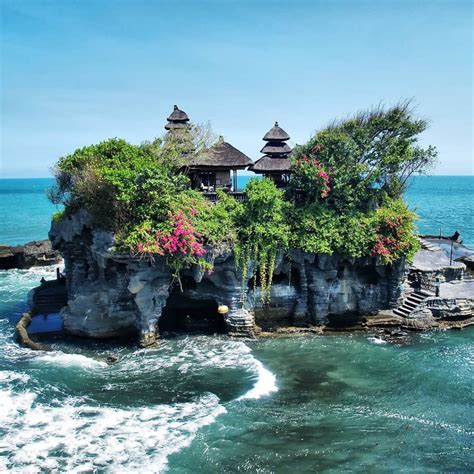 Cursed or Coincidence? The Dark History of Uluwatu Temple